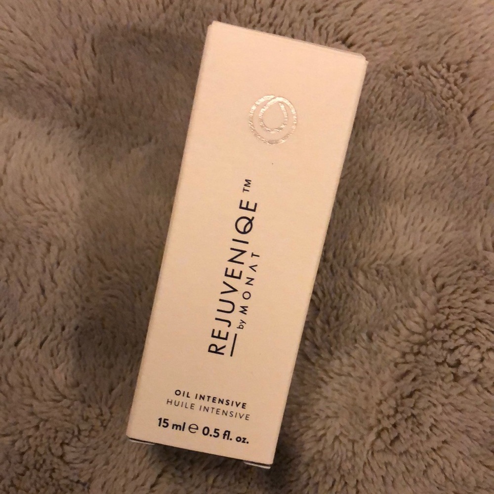 MONAT Rejuveniqe Oil Intensive